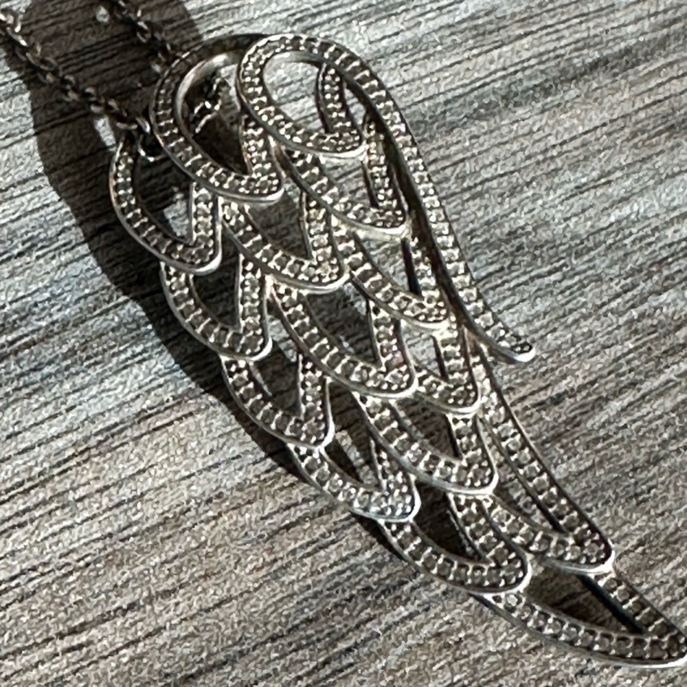 Pandora Elegant Silver Chain Necklace with Angel Wing .925 + 2 more items - Picture 3 of 12
